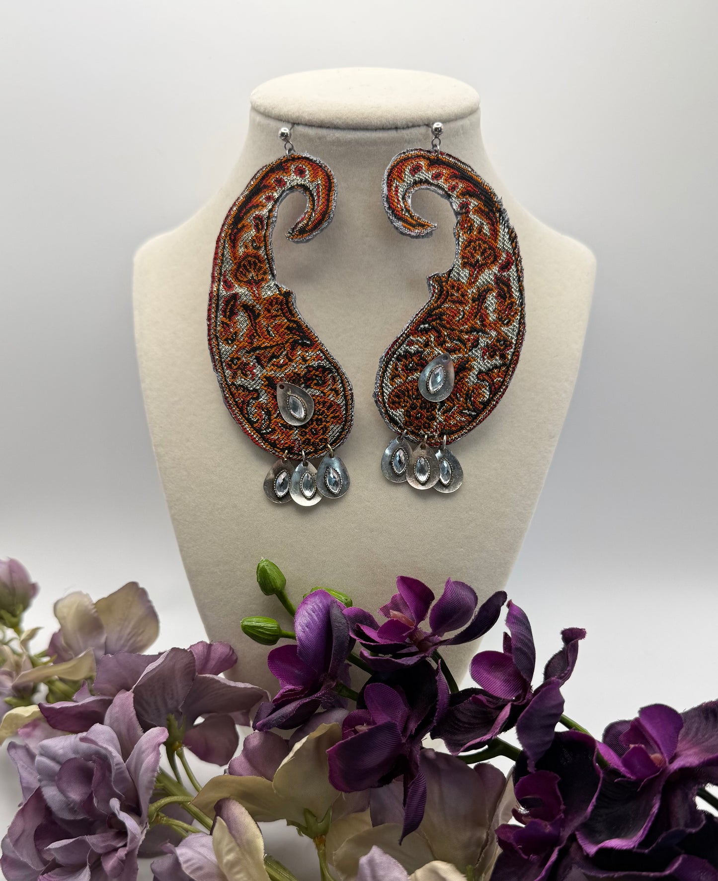 Traditional earrings