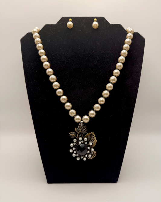 Black Heart Pearl Pendant Necklace Set