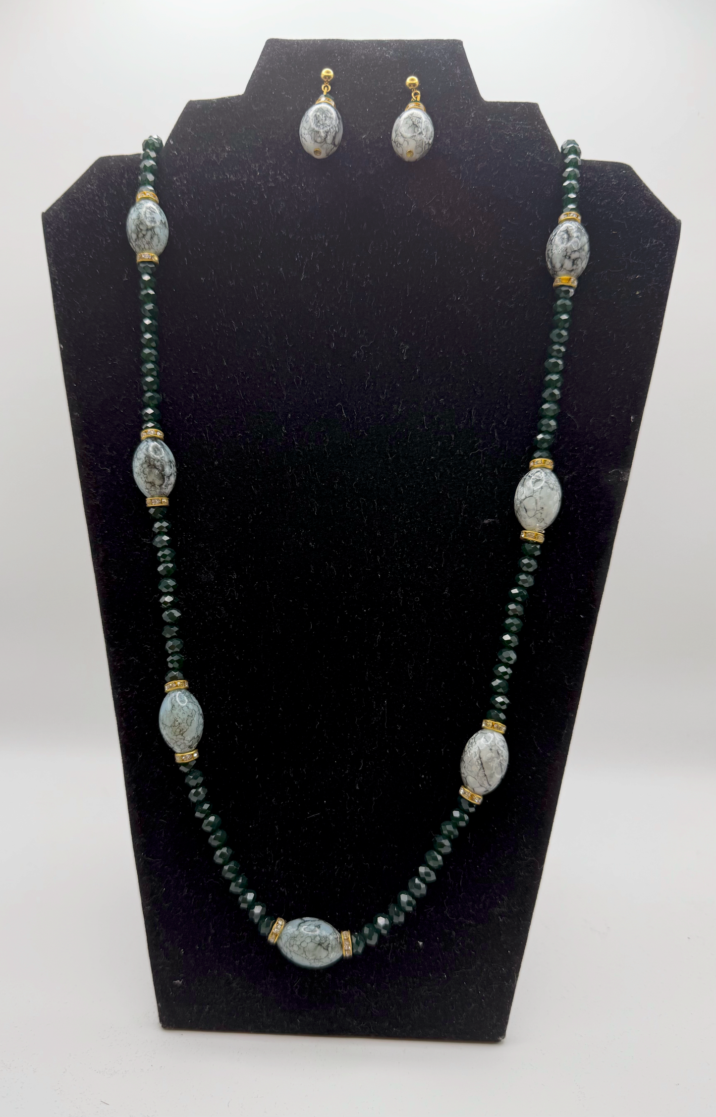 Marble & Emerald Bead Necklace Set